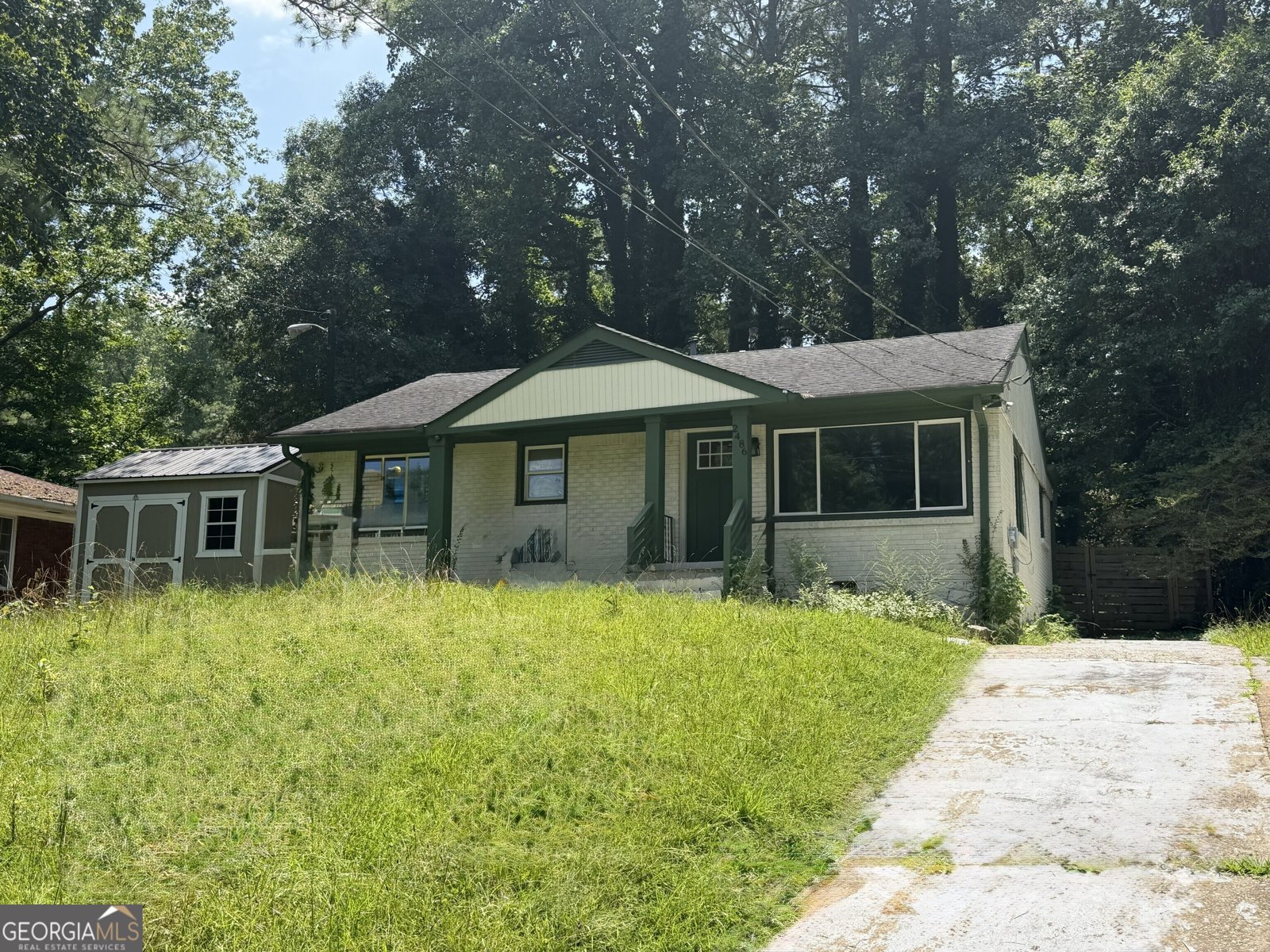 2486 Ivydale Drive Atlanta - main photo