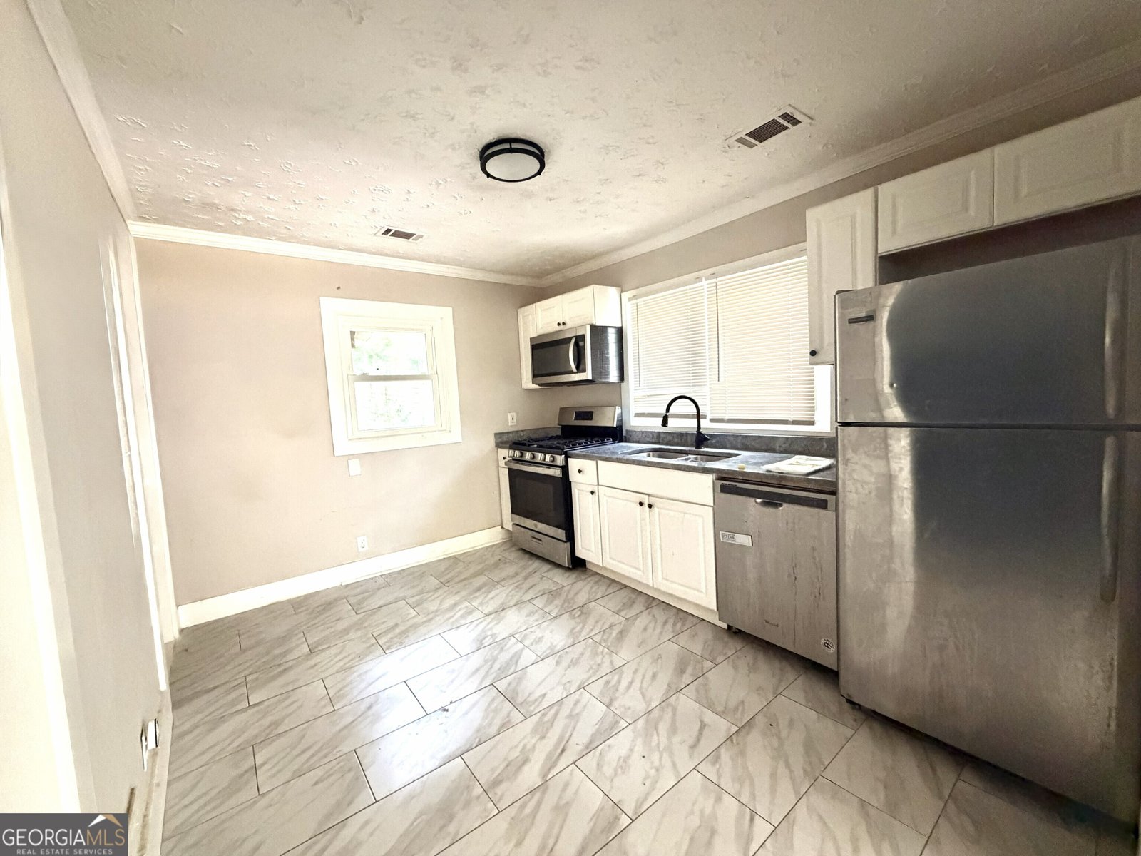 2486 Ivydale Drive Atlanta - Photo 6