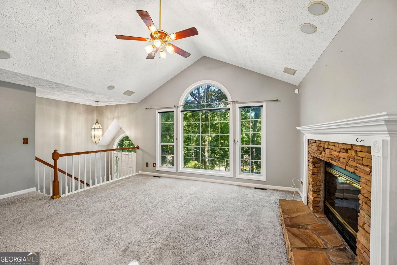 143 Hartwood Drive Woodstock - Photo 13