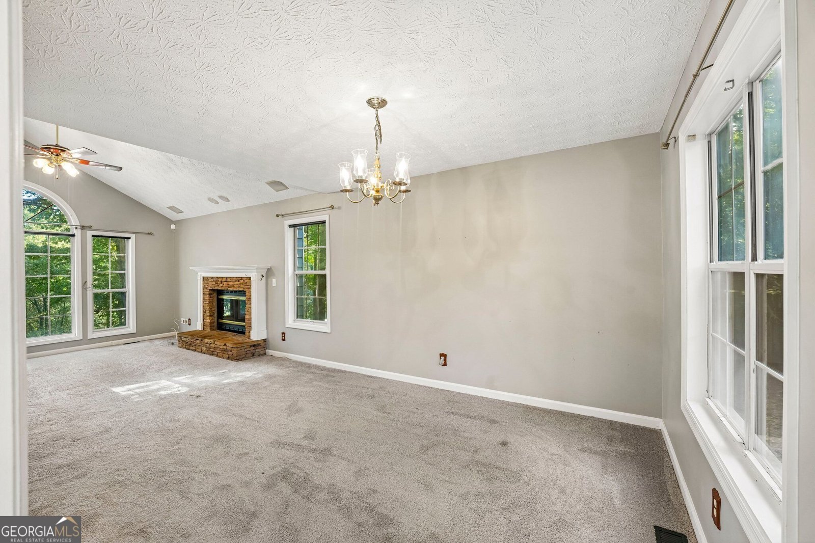 143 Hartwood Drive Woodstock - Photo 17