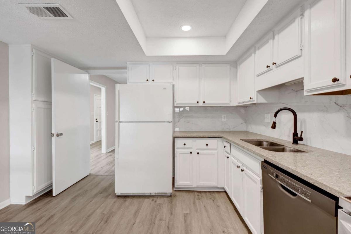 708 Serramonte Drive Marietta - Photo 8