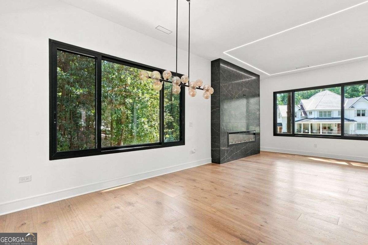 4250 Carmain Drive Atlanta - Photo 13