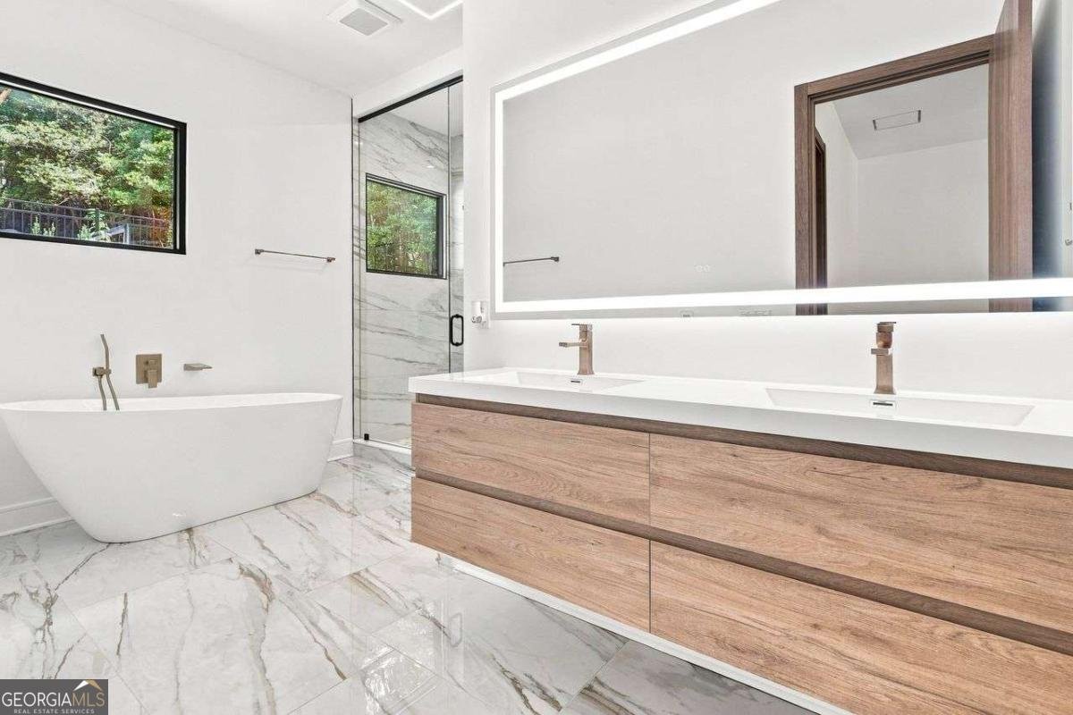 4250 Carmain Drive Atlanta - Photo 32