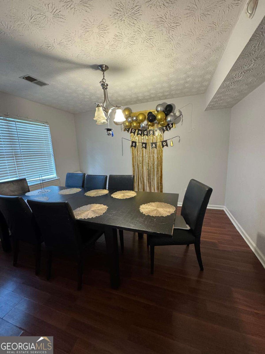 760 Kings Crest Court Fairburn - Photo 11
