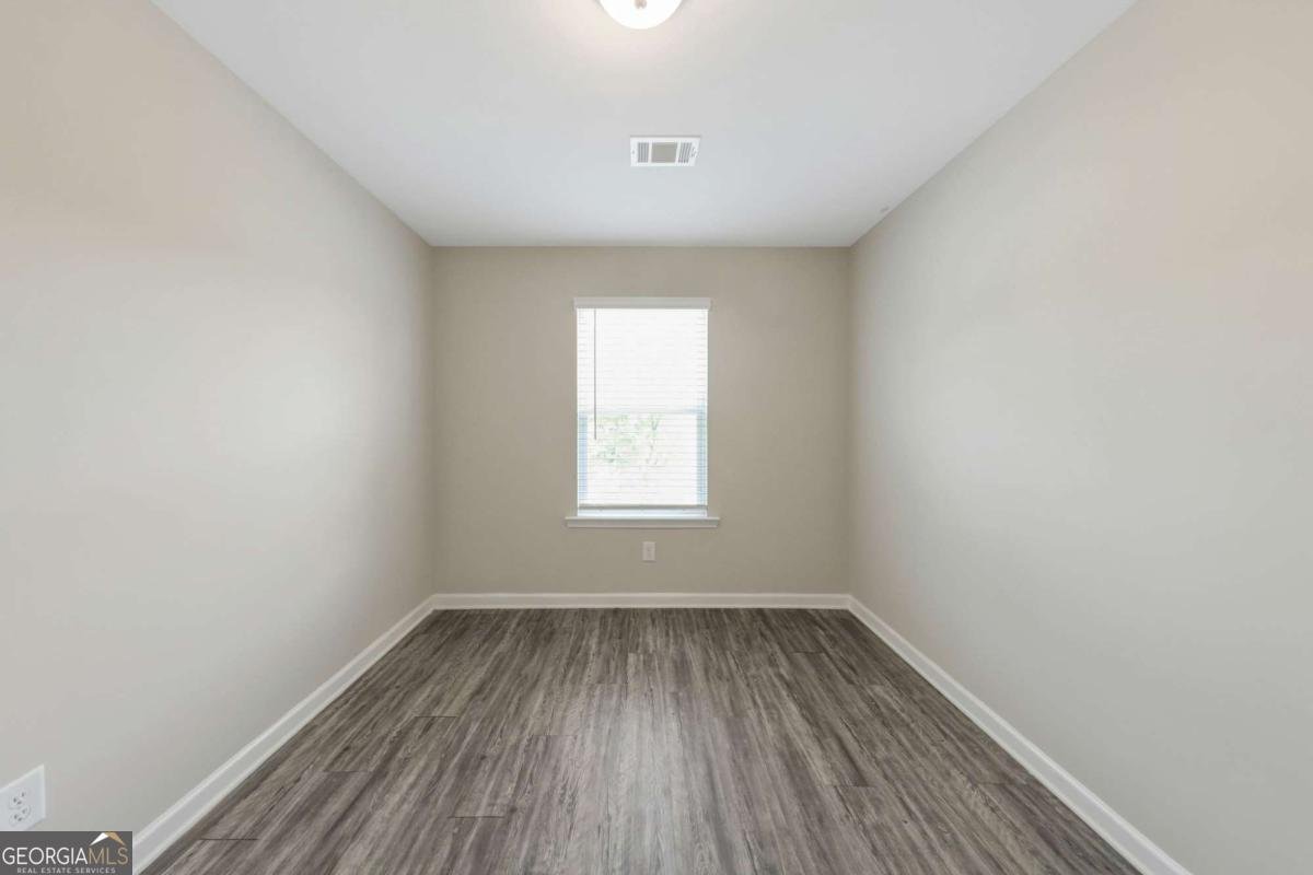 4431 Pinscher Street Union City - Photo 21