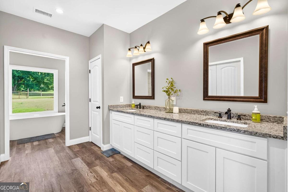 14155 HWY 106 Carnesville - Photo 15