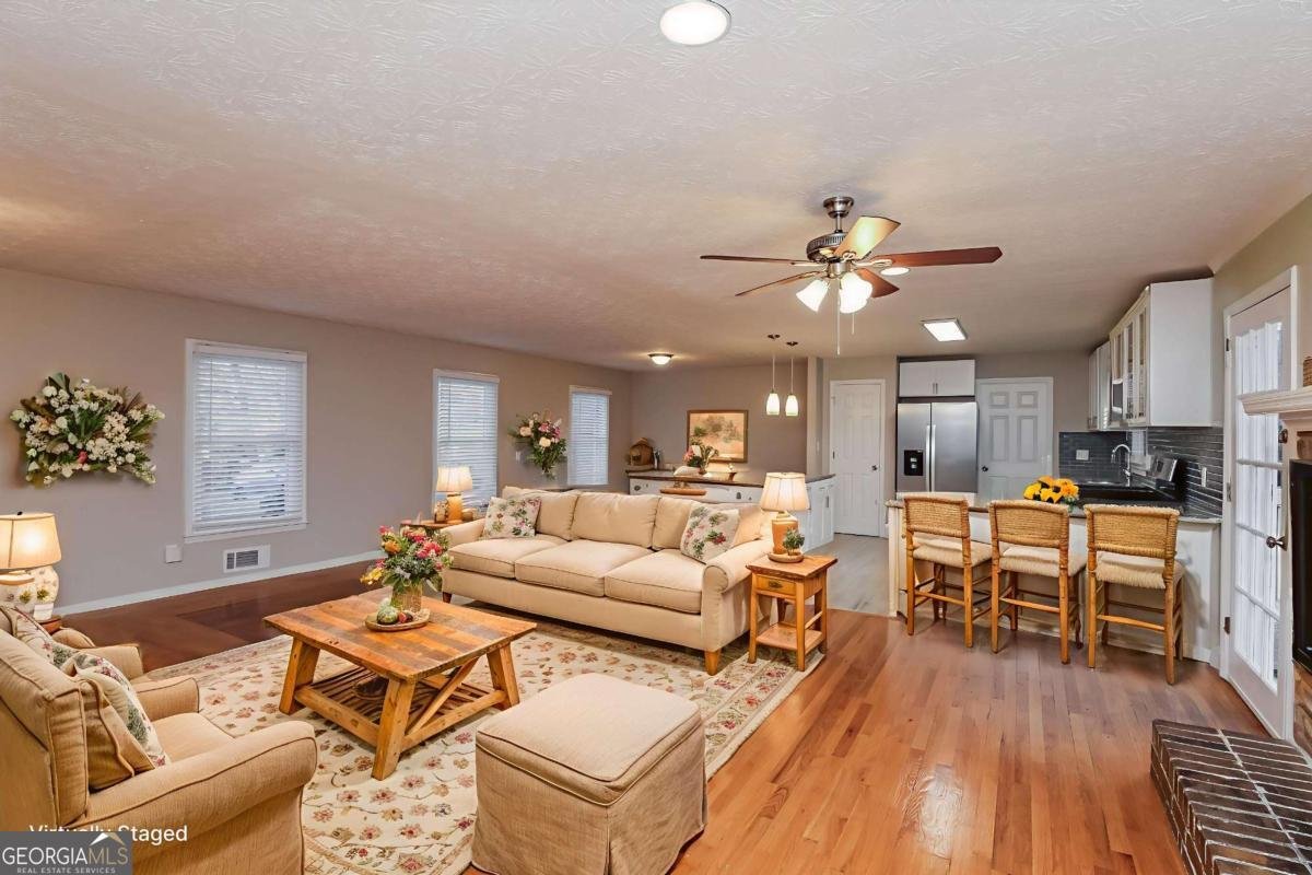 282 Somerset Court Lawrenceville - Photo 6
