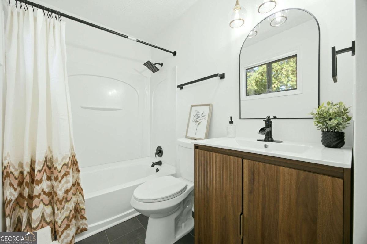 1290 Shallowford Road Marietta - Photo 12