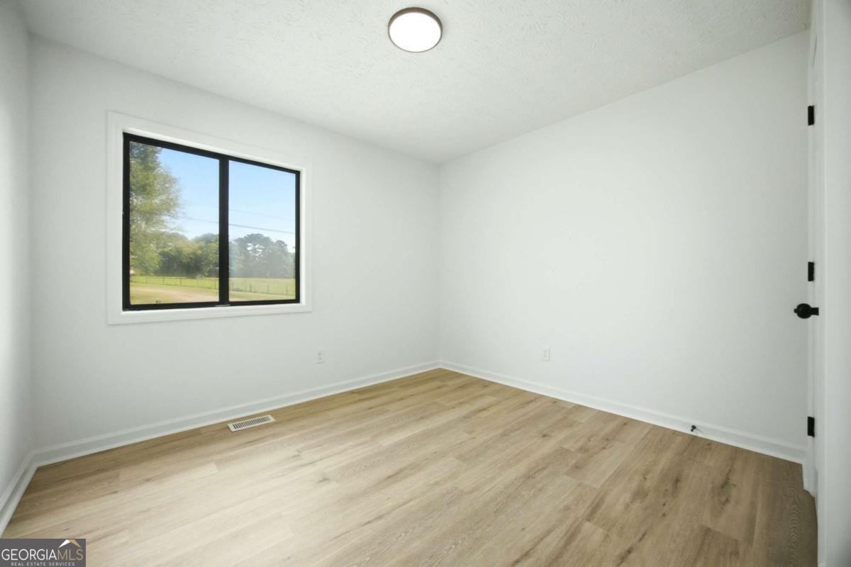 1290 Shallowford Road Marietta - Photo 17