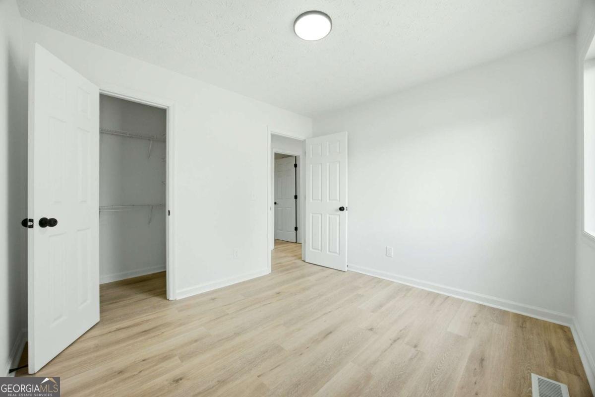 1290 Shallowford Road Marietta - Photo 19