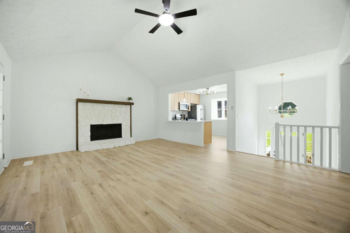 1290 Shallowford Road Marietta - Photo 6