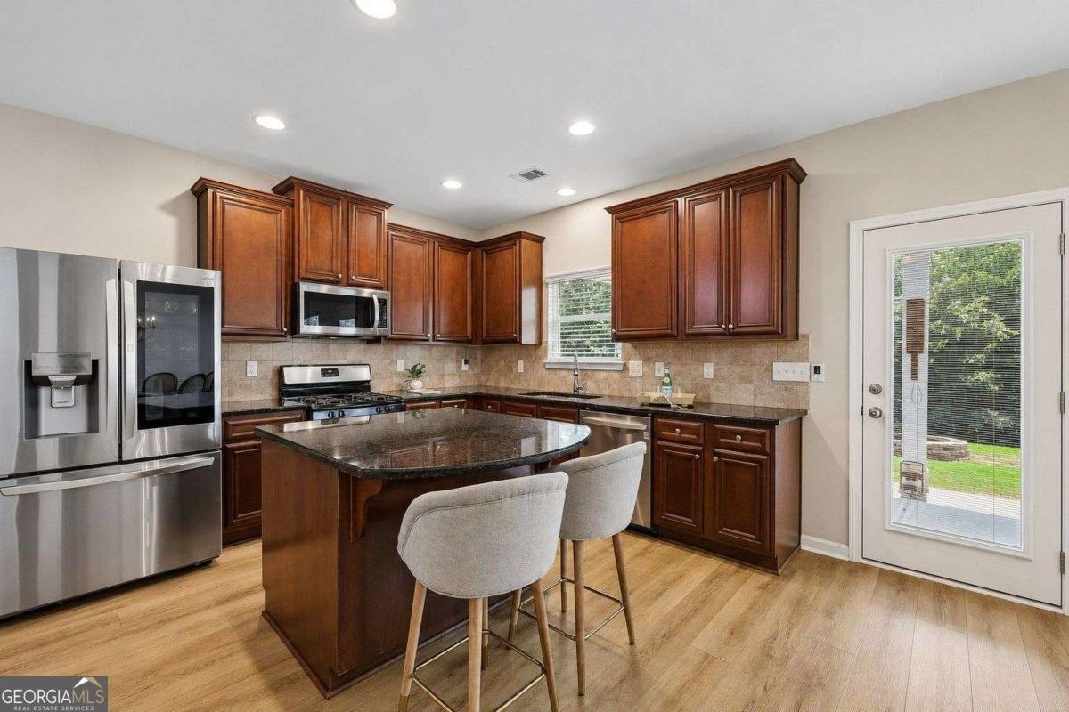 5735 Crest Oak Way Cumming - Photo 8