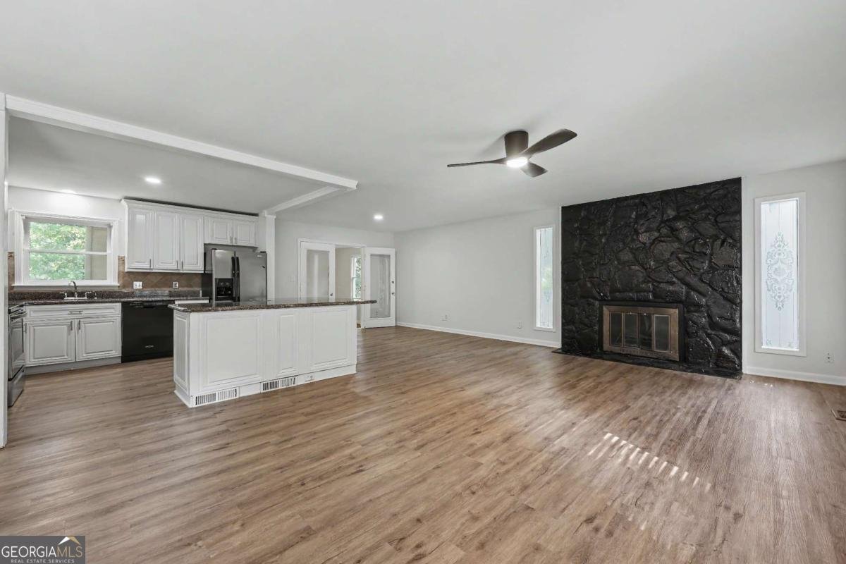3909 Valley Brook Road Snellville - Photo 10