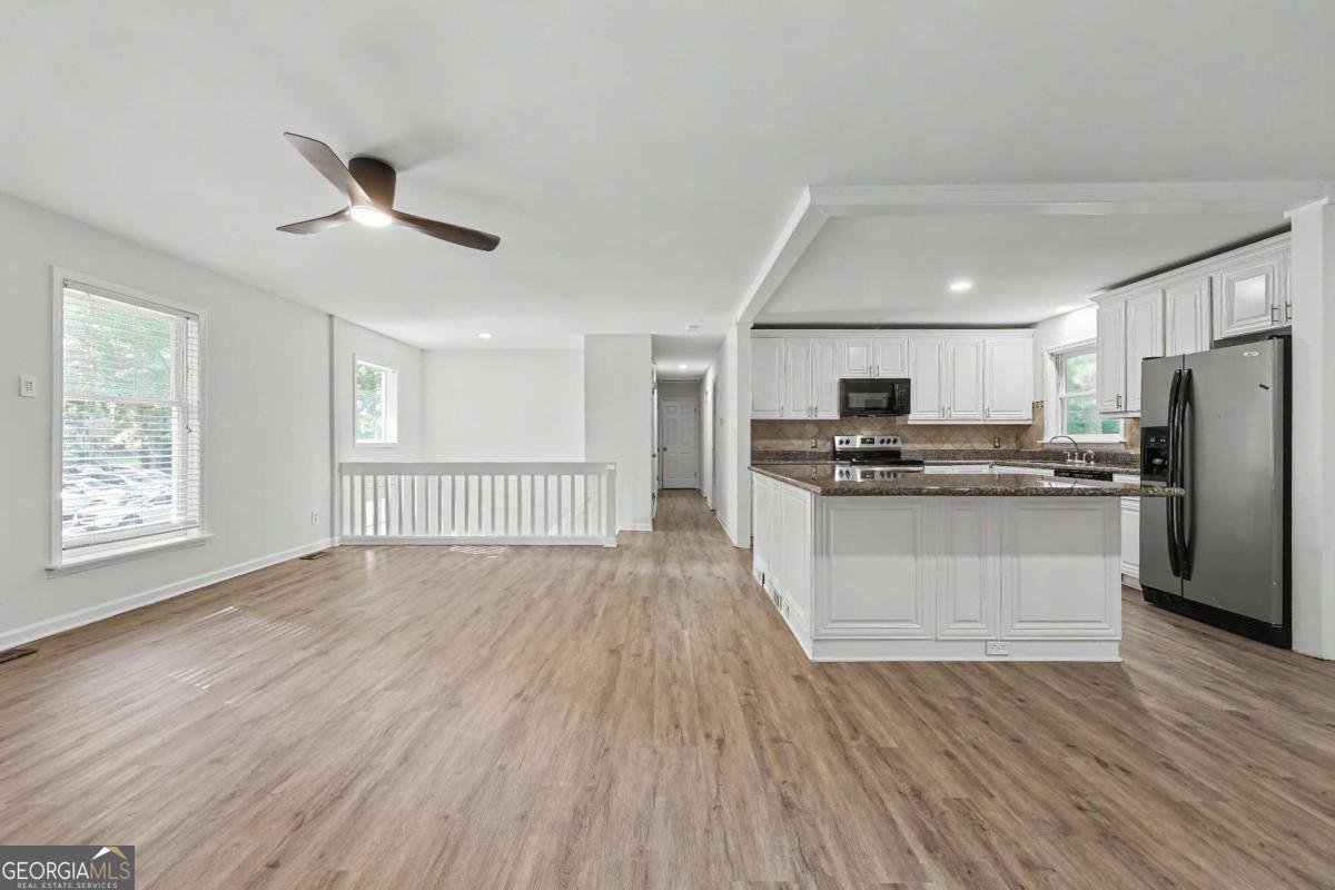 3909 Valley Brook Road Snellville - Photo 12