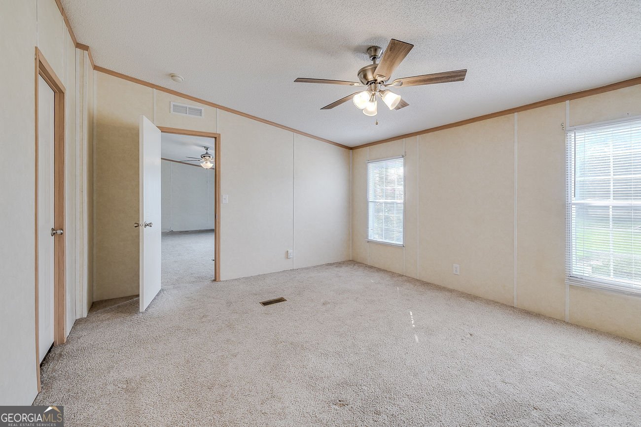 437 Burkhalter Circle Claxton - Photo 12