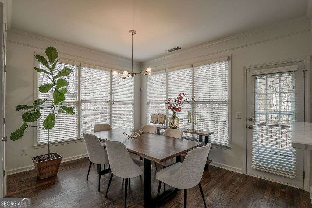 2436 Leaf Hollow Court Atlanta - Photo 8