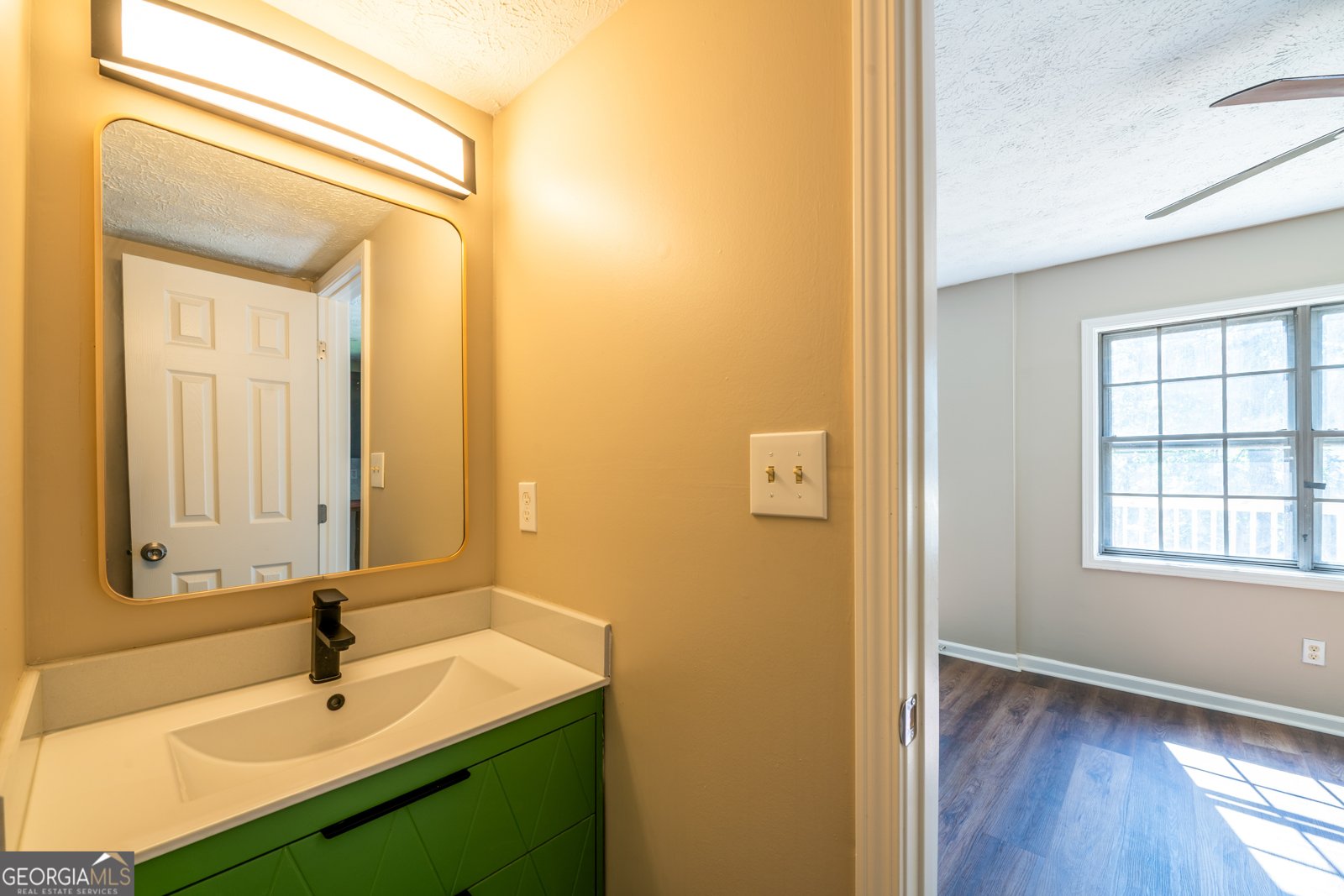 998 Ascot Court Riverdale - Photo 12