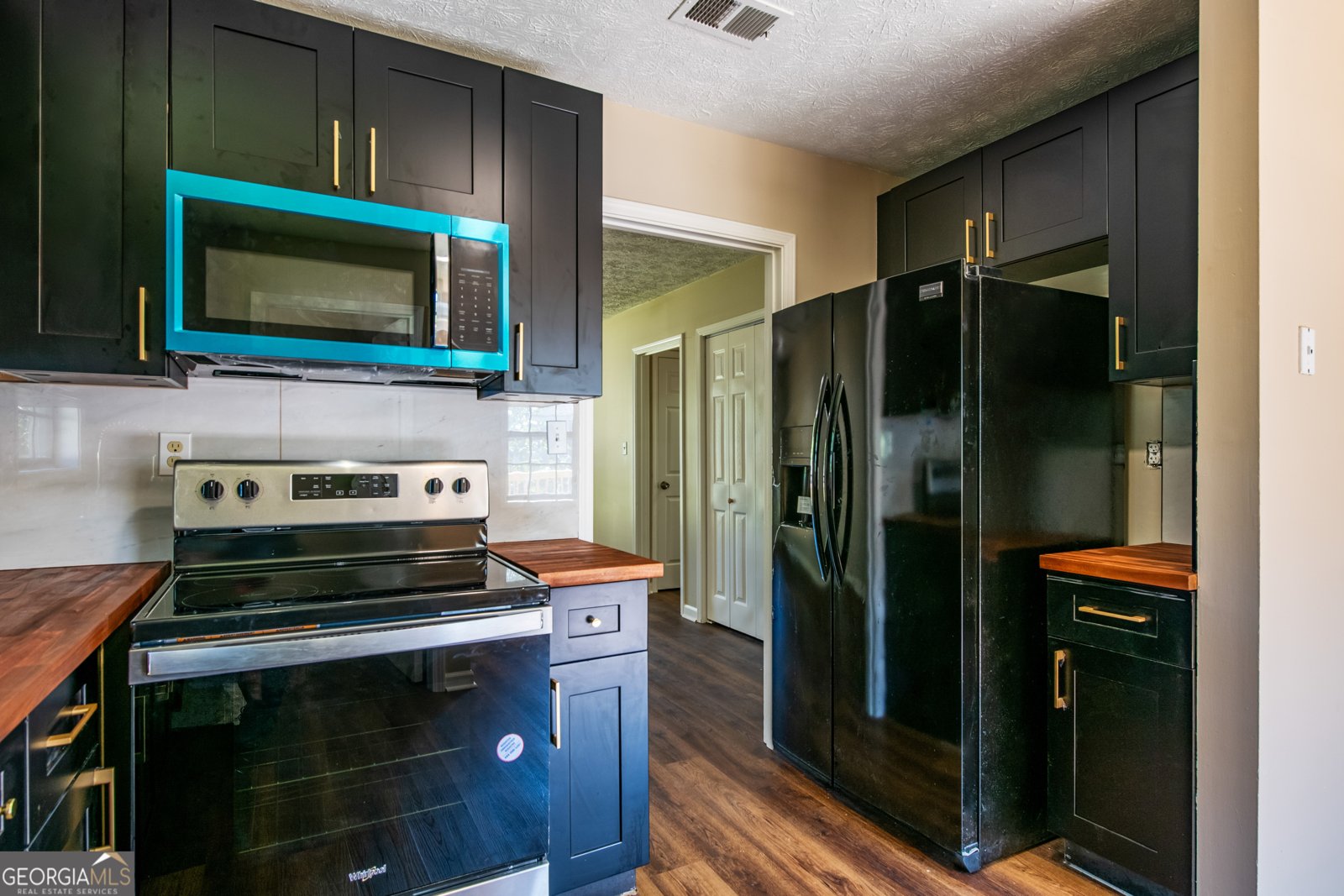 998 Ascot Court Riverdale - Photo 16