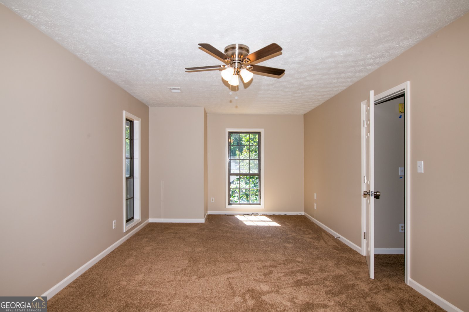 998 Ascot Court Riverdale - Photo 20