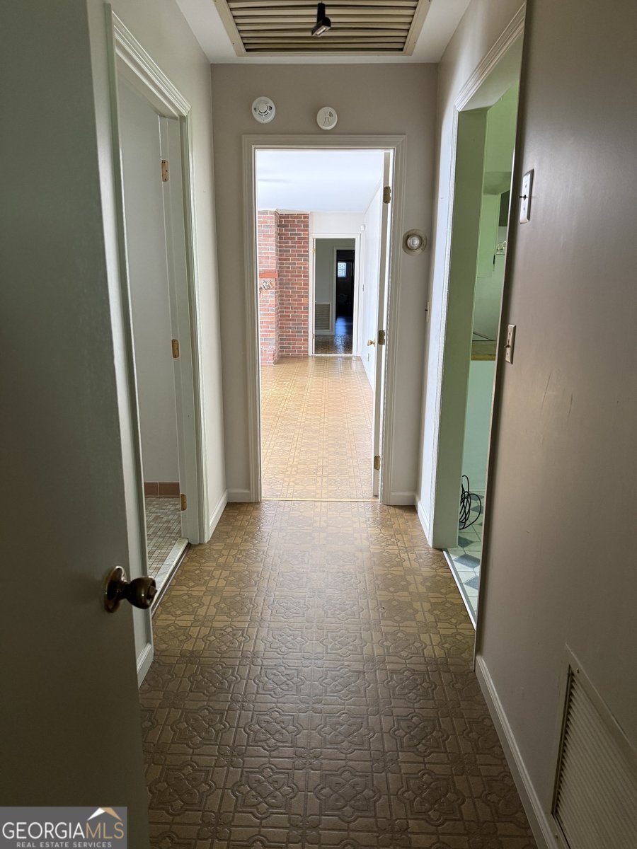 1406 Maplewood Drive Macon - Photo 11