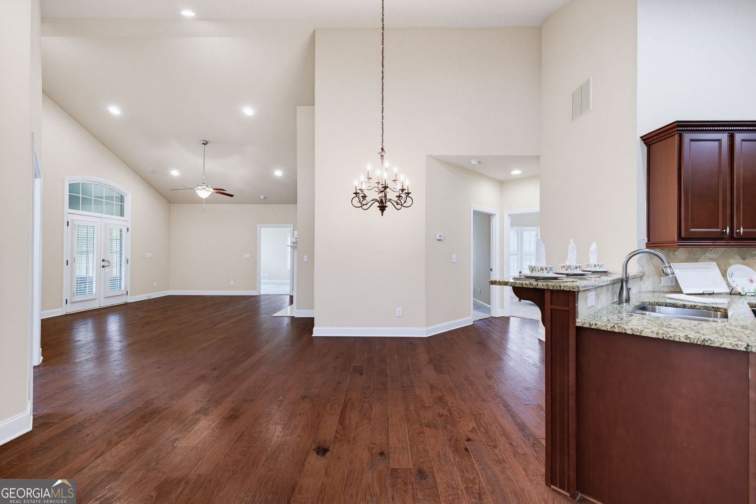 6129 Brookhaven Circle Johns Creek - Photo 9