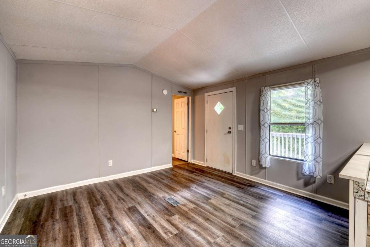 8223 True Love Mountain Road Young Harris - Photo 10