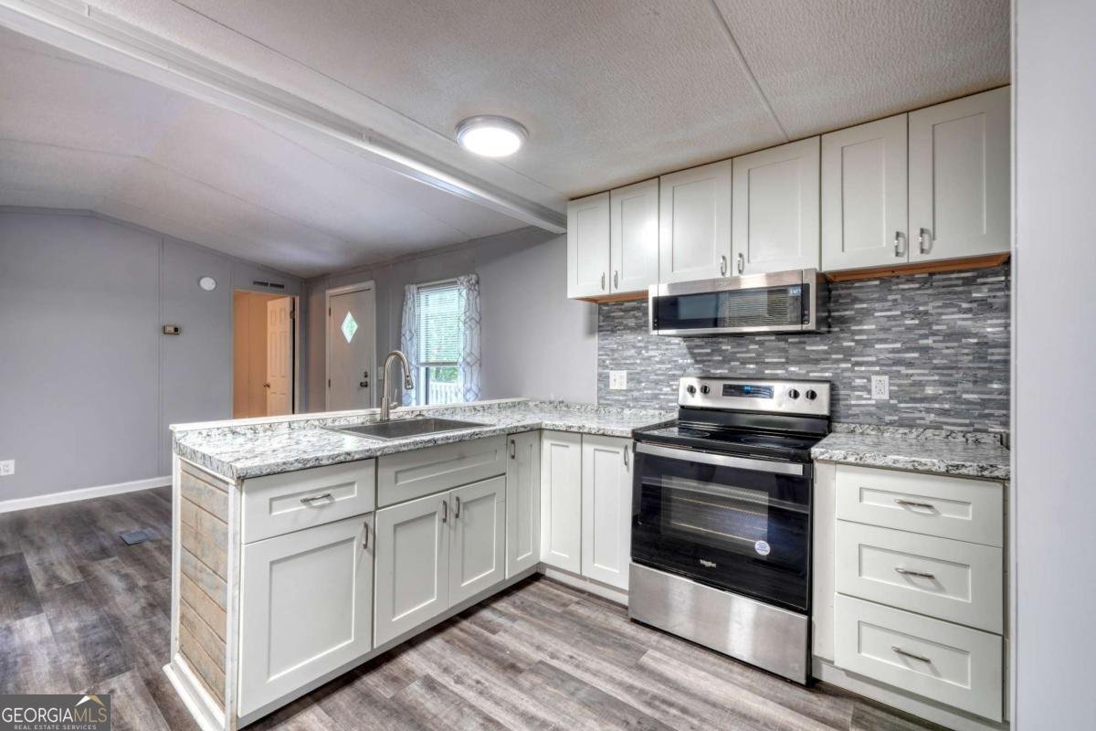 8223 True Love Mountain Road Young Harris - Photo 13