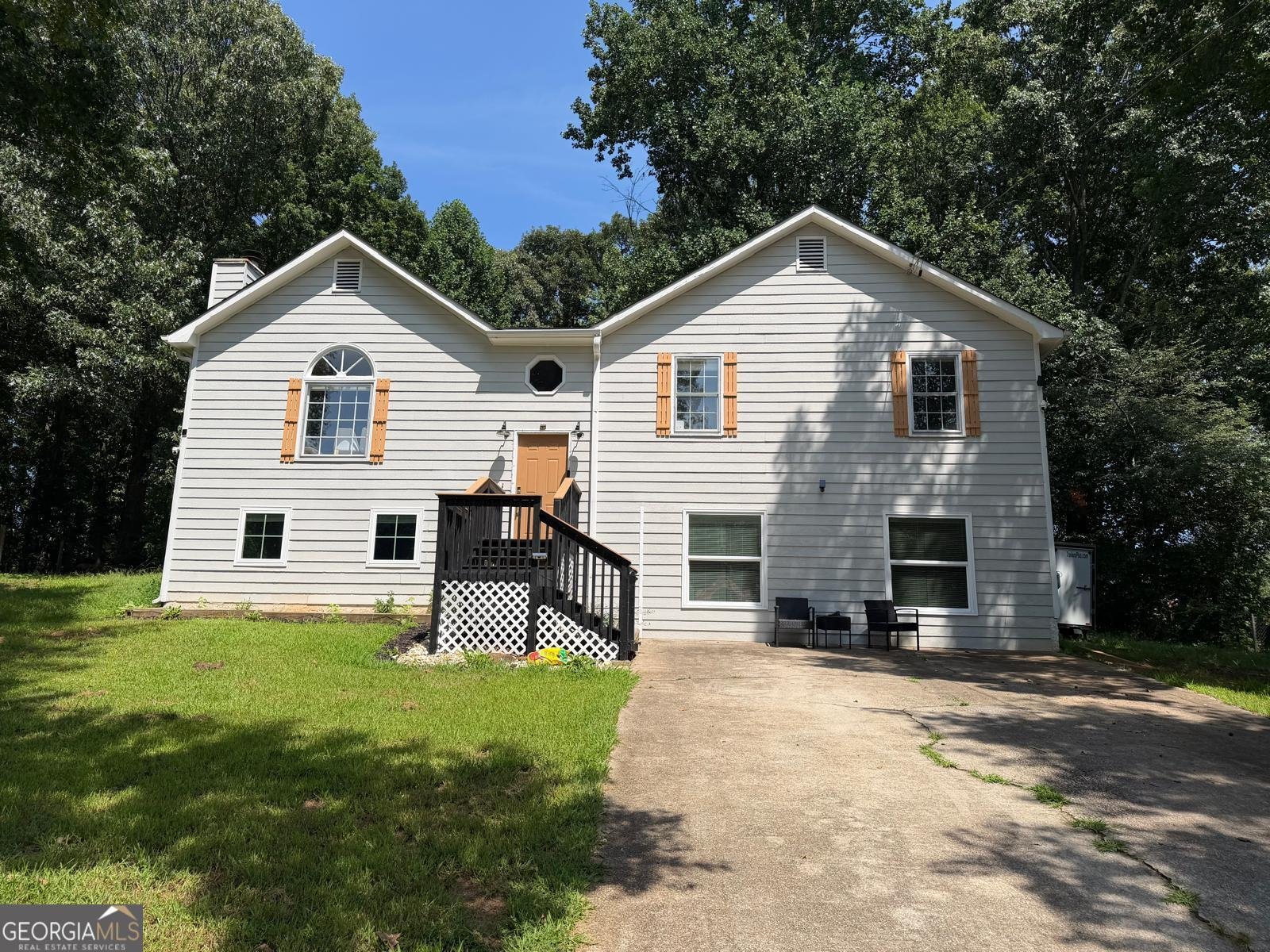 137 Landing Lane Powder Springs - main photo