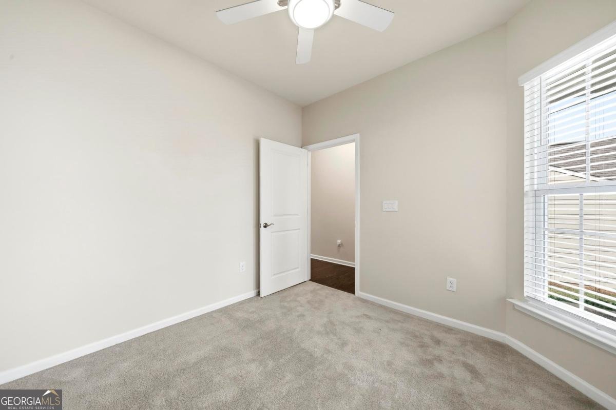 1141 Southern Pine Road Greensboro - Photo 10