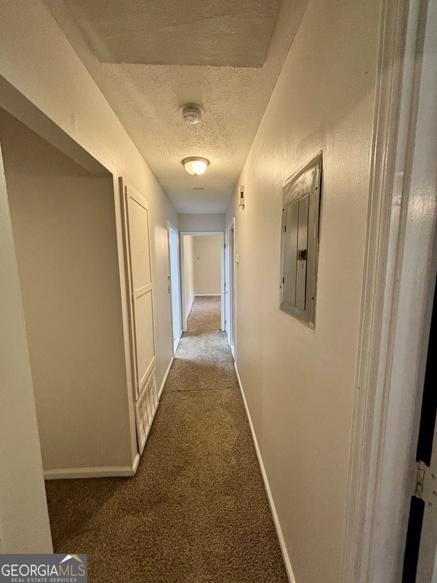 709 Parkwood Drive Columbus - Photo 9