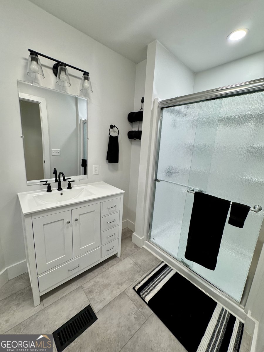 215 Denham Street Thomaston - Photo 10