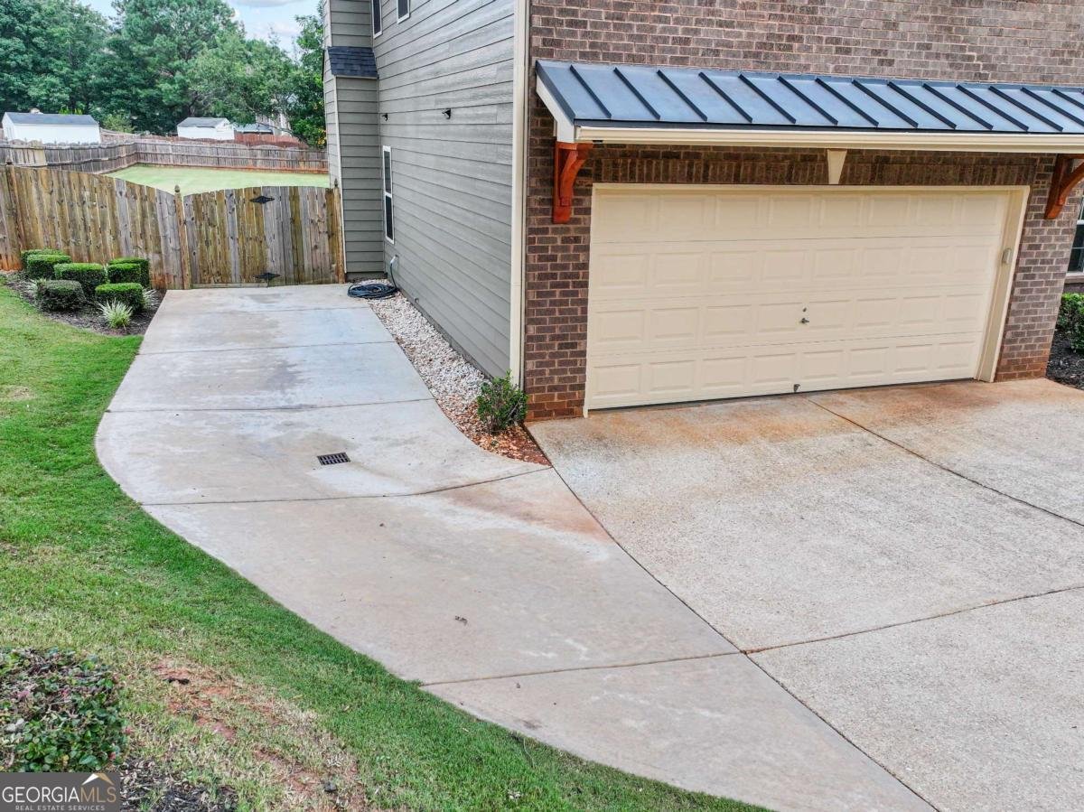 5727 Pleasant Woods Drive Flowery Branch - Photo 8