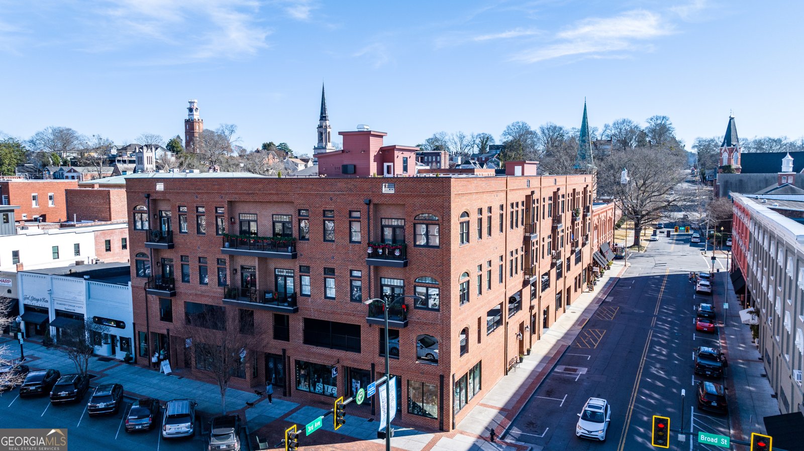 1 3rd Avenue Rome - main photo