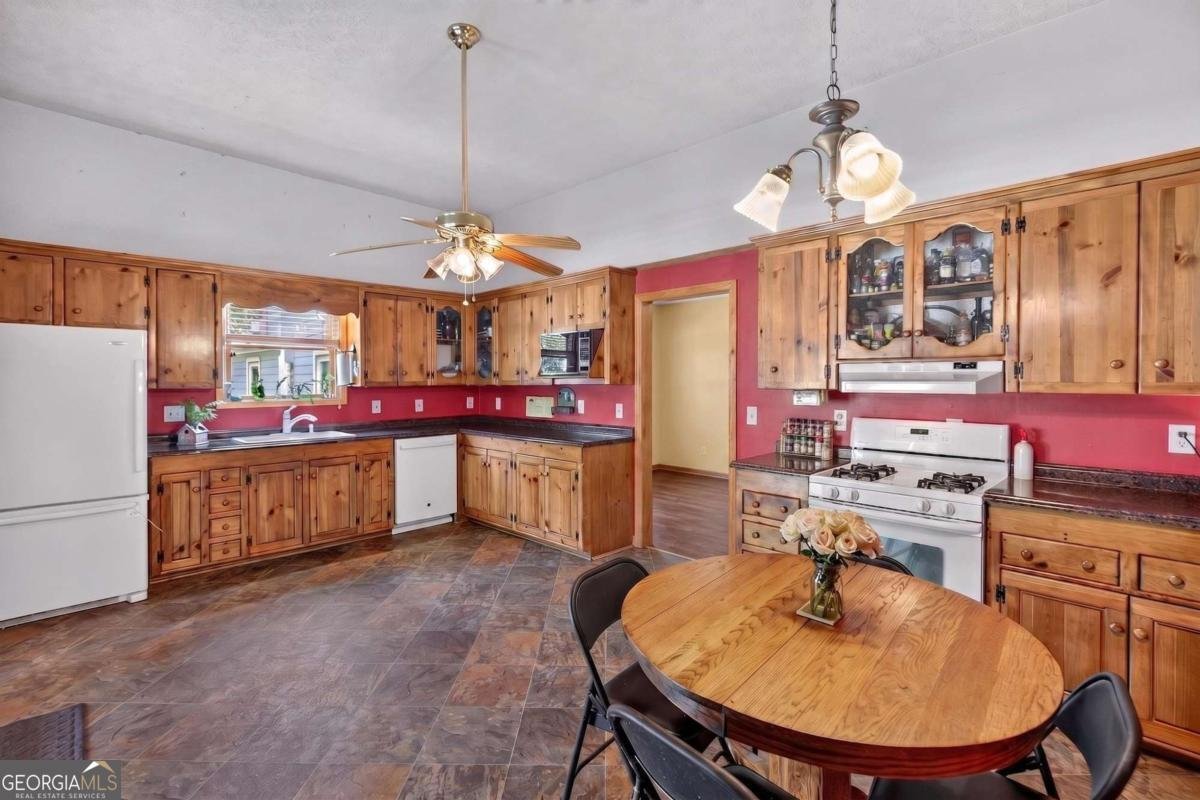 1111 Bakers Bridge Road Douglasville - Photo 19