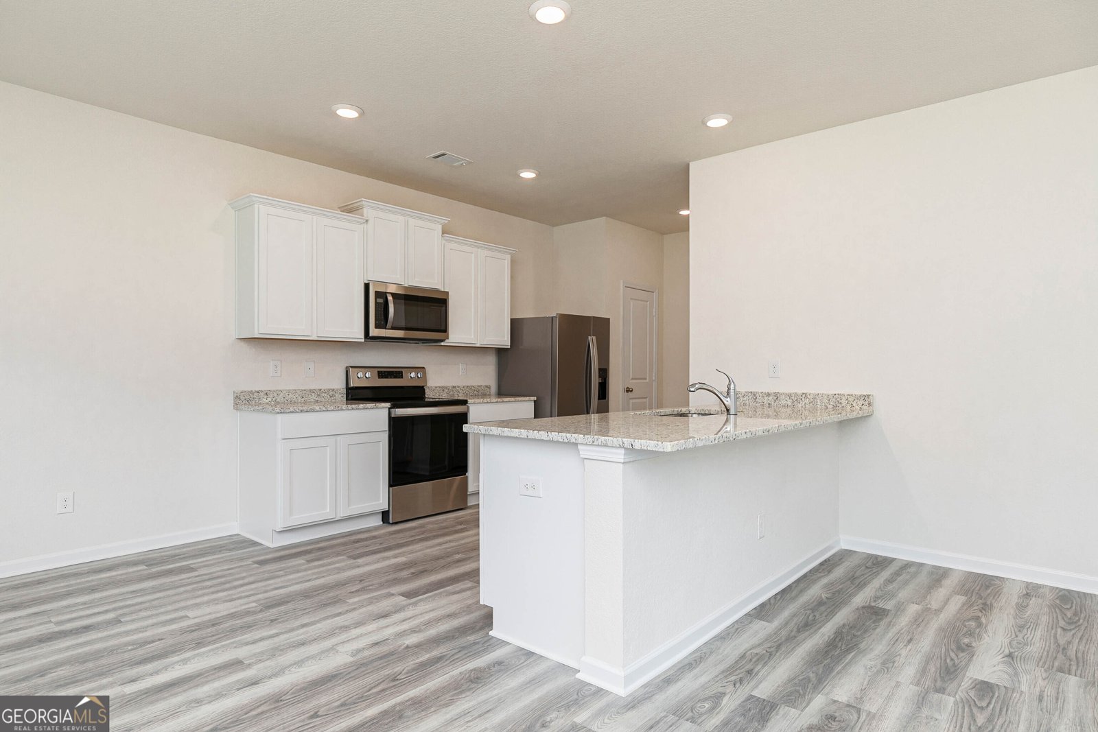 114 Howell Drive Villa Rica - Photo 8