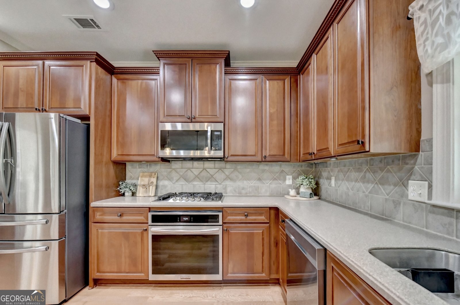 3355 Gables Court Cumming - Photo 17