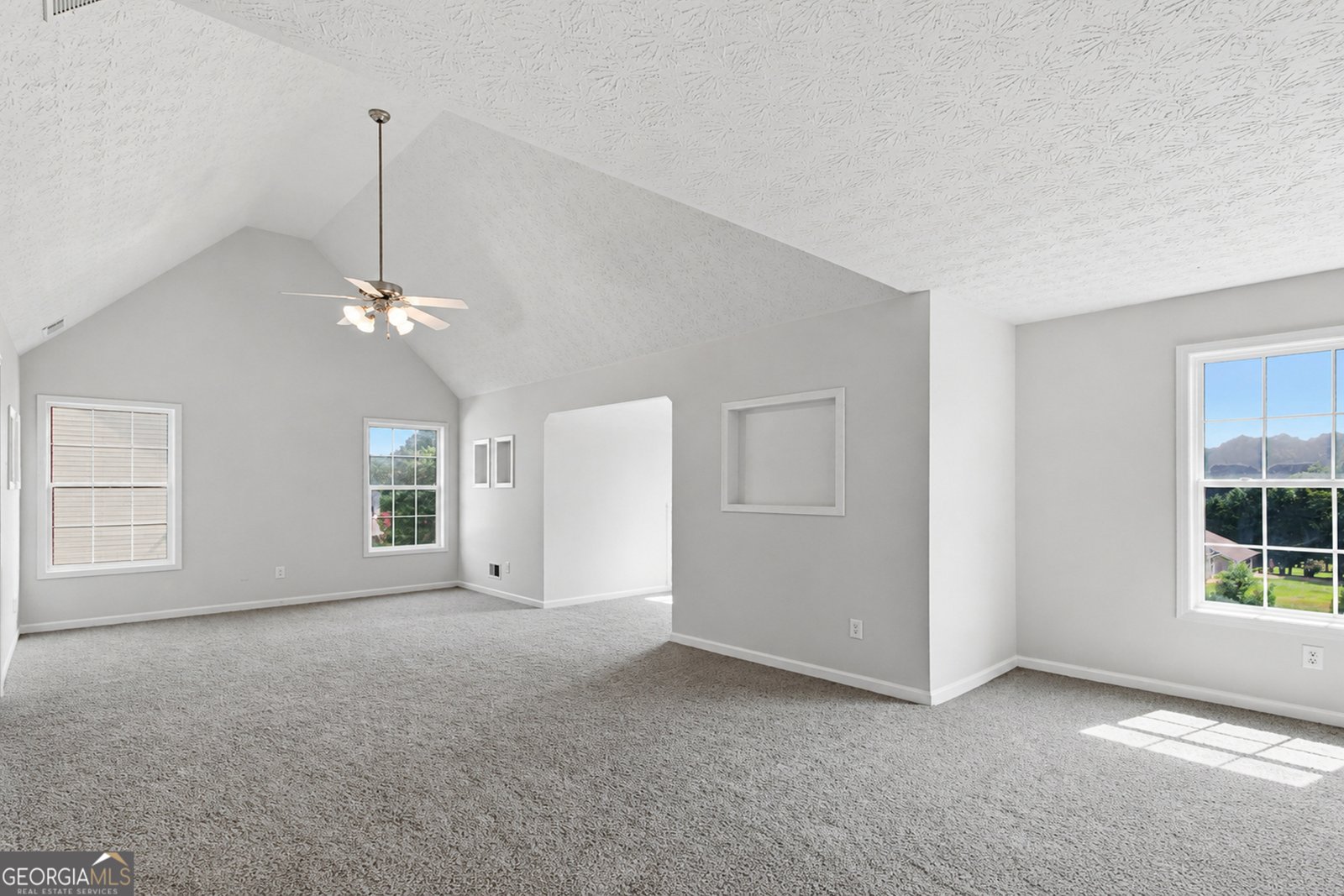 225 Avonlea Drive Covington - Photo 14