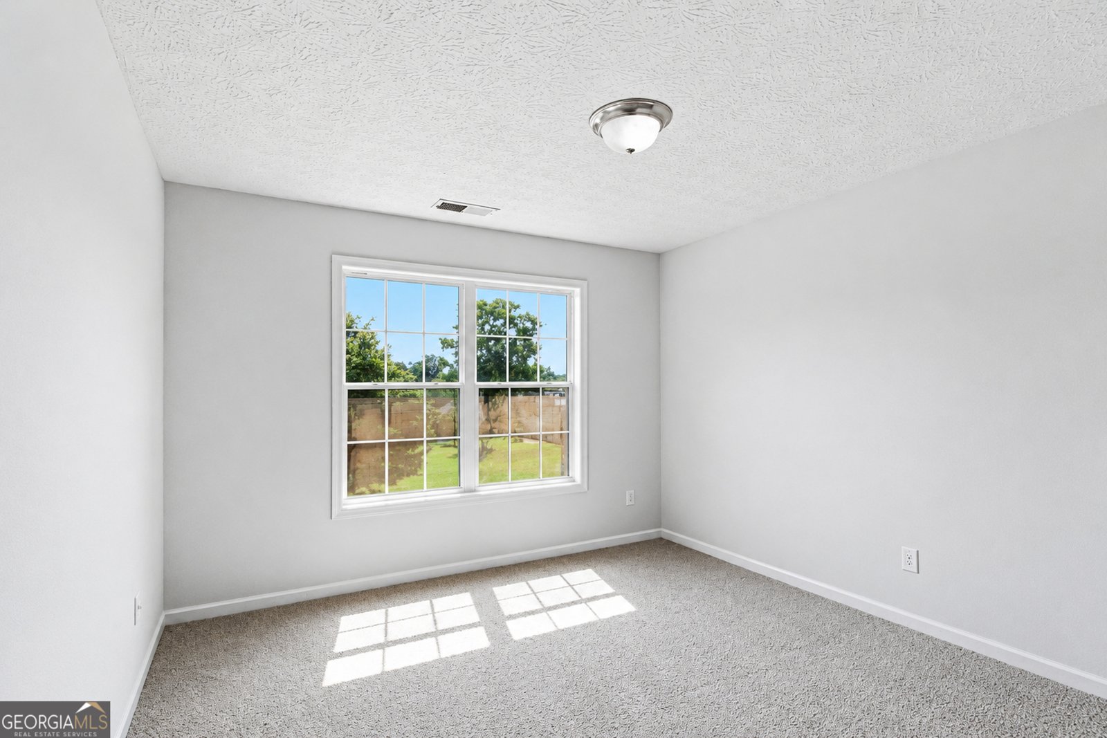225 Avonlea Drive Covington - Photo 18