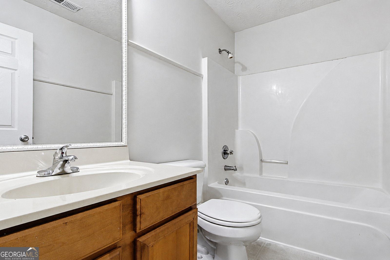 225 Avonlea Drive Covington - Photo 31