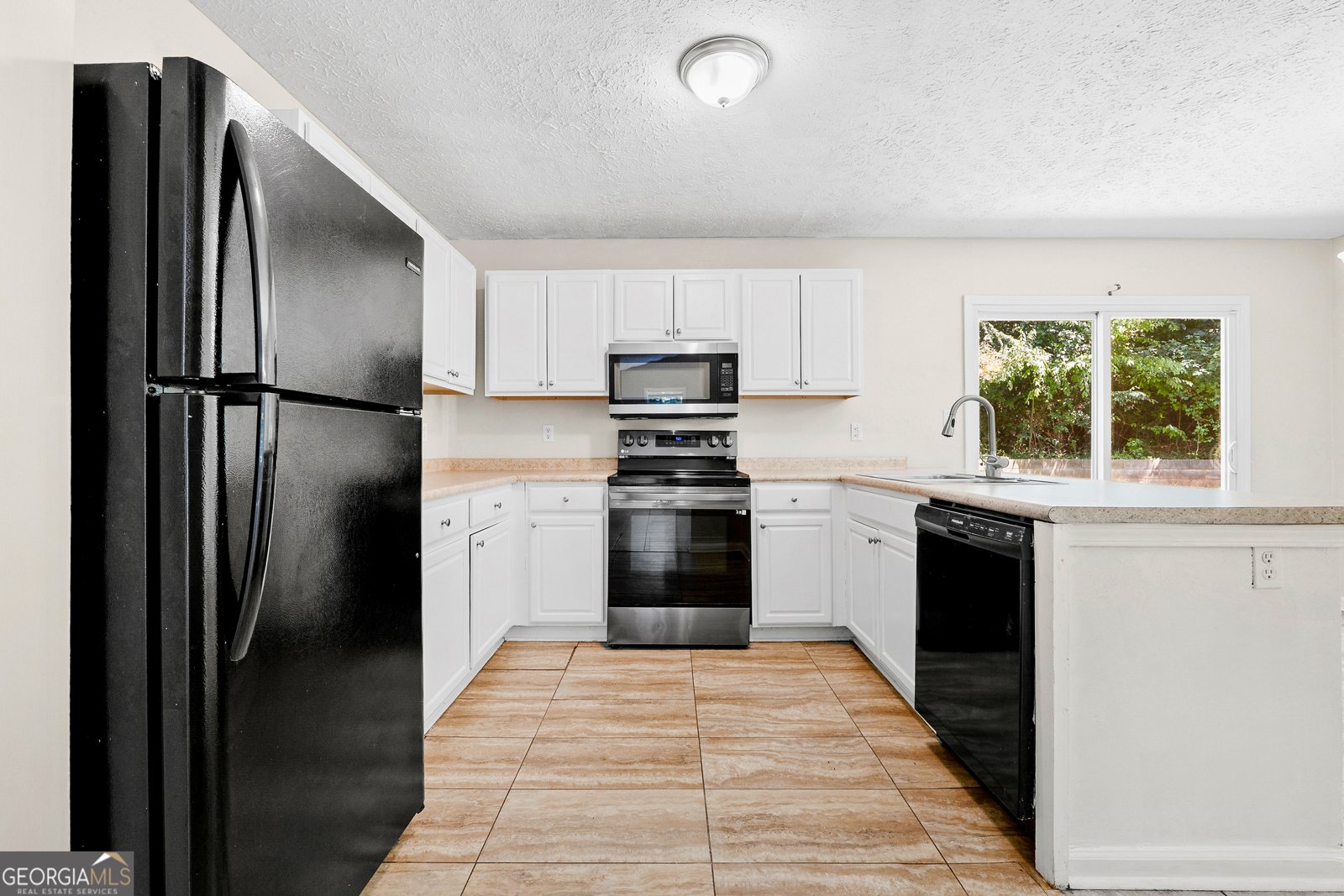 220 Splitwood Lane Fairburn - Photo 6