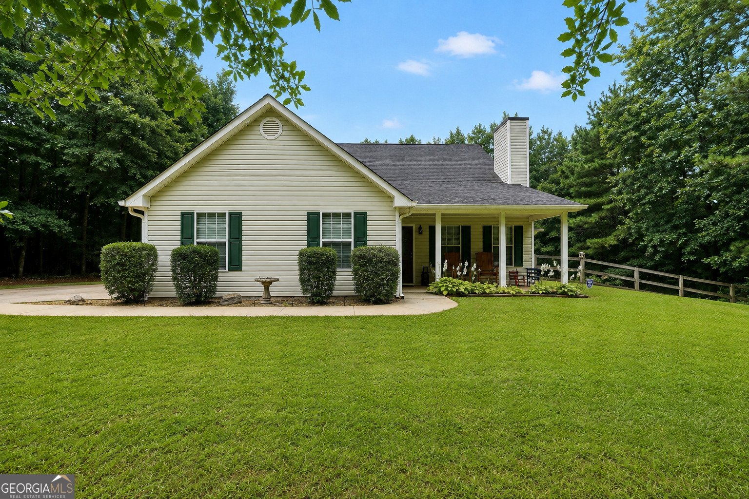 95 Five Oaks Drive Covington - main photo