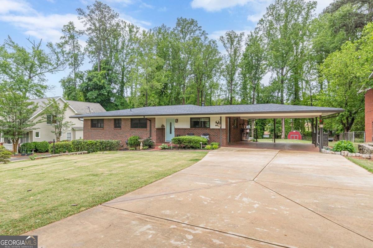 3499 Fairway Drive College Park - main photo