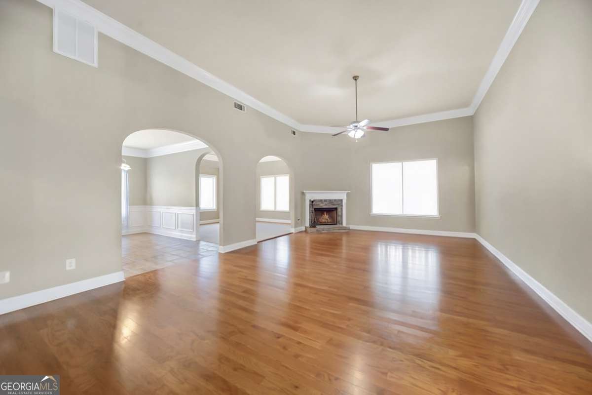920 Southfork Drive Loganville - Photo 9