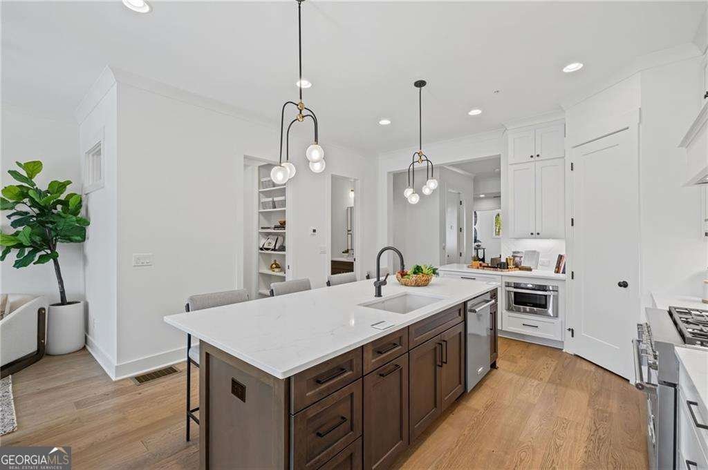 3470 Commander Cove Suwanee - Photo 14