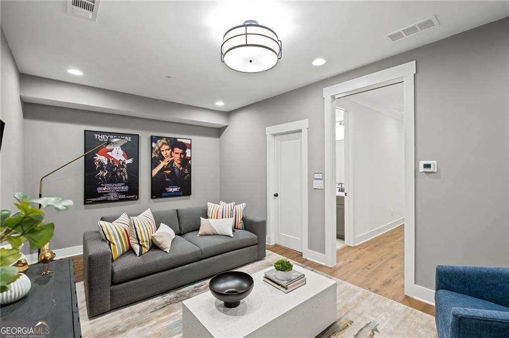 3470 Commander Cove Suwanee - Photo 32