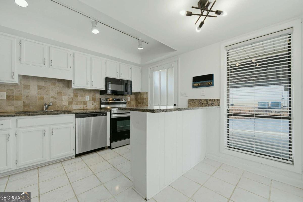 605 Serramonte Drive Marietta - Photo 18