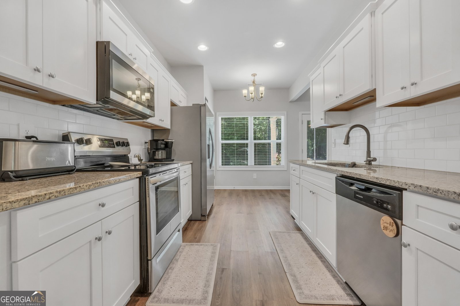 534 Giles Road Forsyth - Photo 18