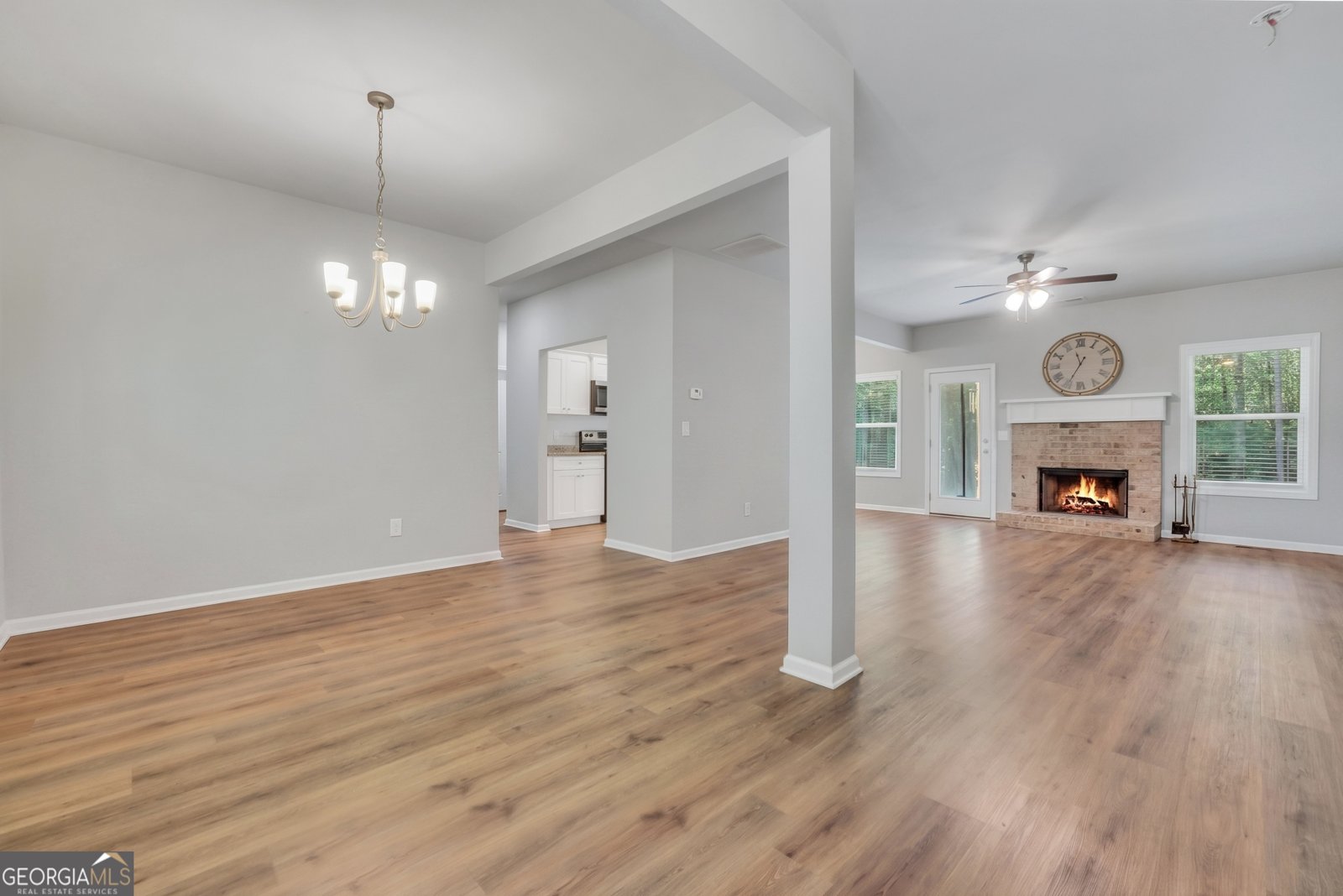 534 Giles Road Forsyth - Photo 6
