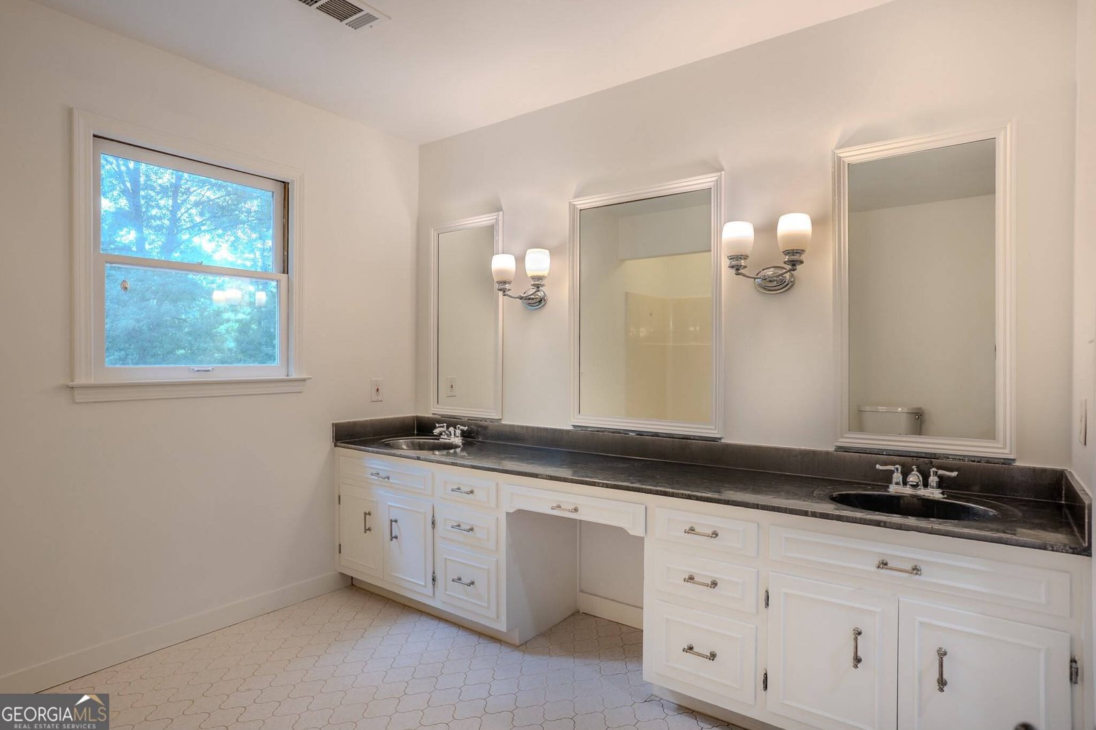 557 Daisy Nash Drive Lilburn - Photo 20