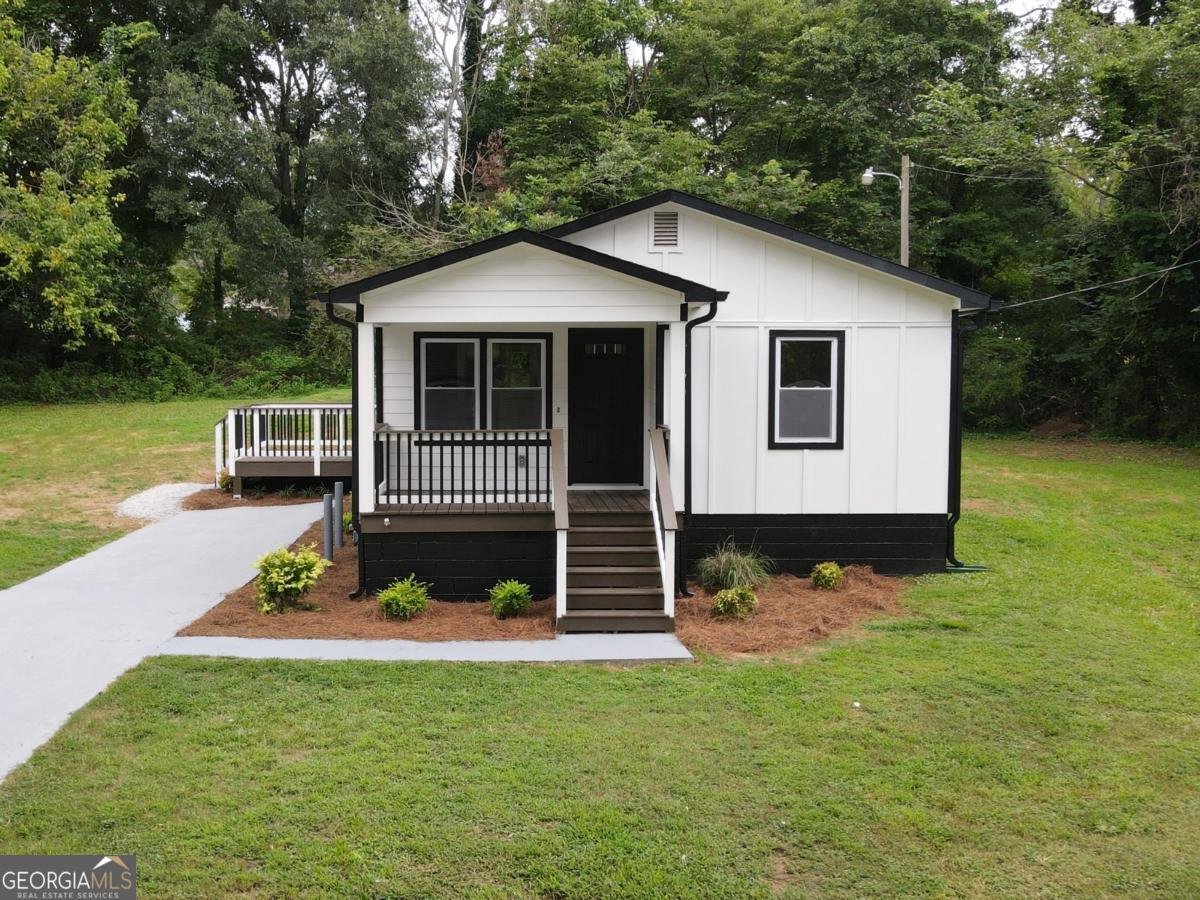 522 Spring Street Carrollton - main photo